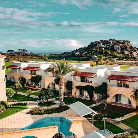 Fantastic 4 Cyprus First Line Beachfront Boghaz Exterior foto