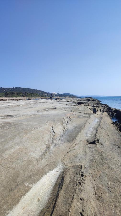 Fantastic 4 Cyprus First Line Beachfront Boghaz Exterior foto